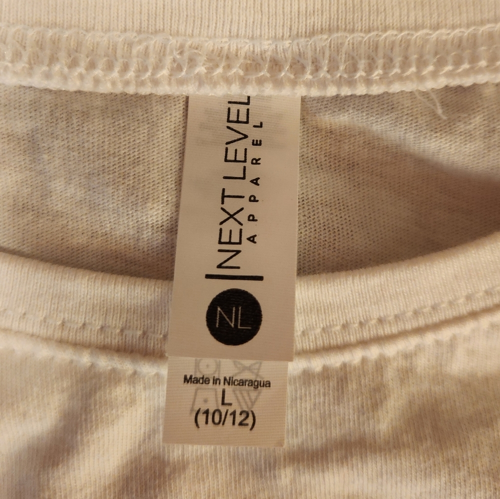 Cheer Shirt and Red bow - Picture 4 of 4